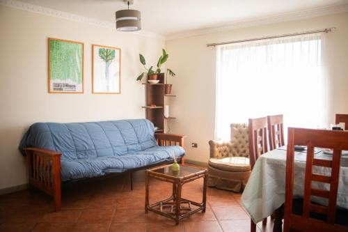 Curico House | Casa Avenida Amsterdam