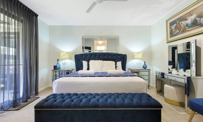 Korora House | Casa Bella - Luxury 5 Bedroom Rural Retreat