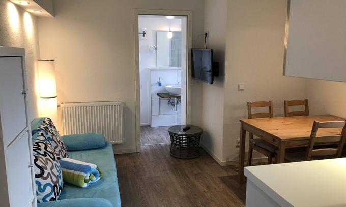 Hallstadt Apartment | Casa Beni vacation apartment directly on the Main cycle and river hiking trail