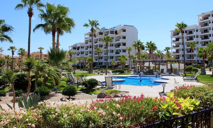 Brisas del Golfo Condo | Casa Blanca 2BR CB 105-v by Casago