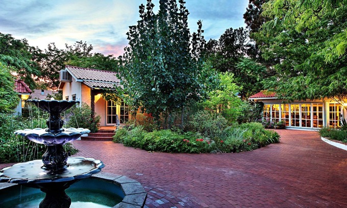Farmington Bed & Breakfast | Casa Blanca Inn