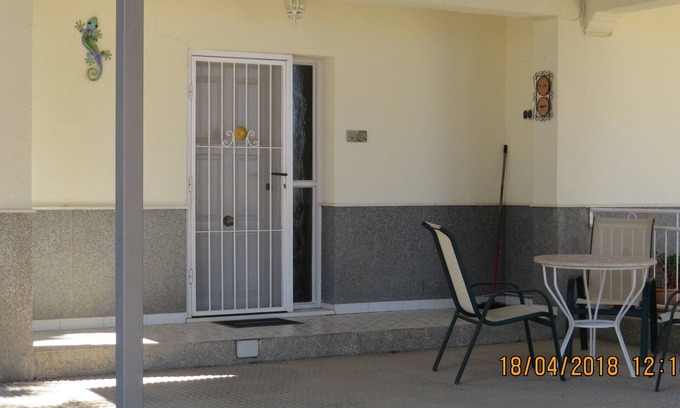 Lorca House | Casa BougainvilleanRelax by the pool, it is yours for the length of your stay