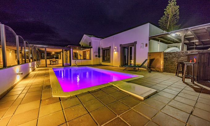 Montana Roja Villa | Casa Carla