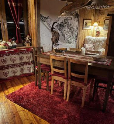 Introd Apartment | Casa Chevrere