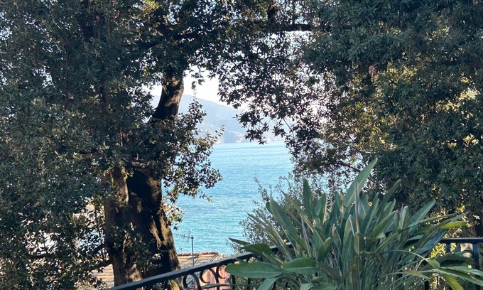 Cinque Terre Apartment | Casa Chiara with Terrace and Sea View