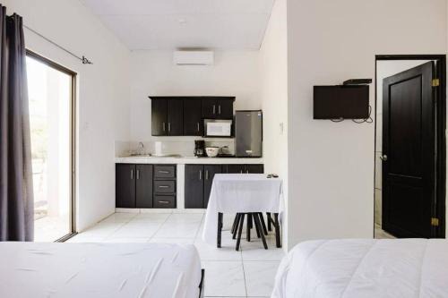 Rio Seco Apartment | Casa Chika, Playa Grande, Guanacaste 4