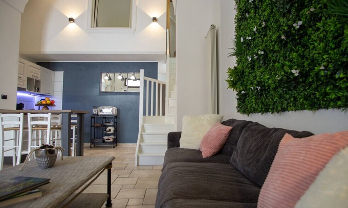 Brindisi Histotic Center Apartment | Casa Colombo - The Fab Stay