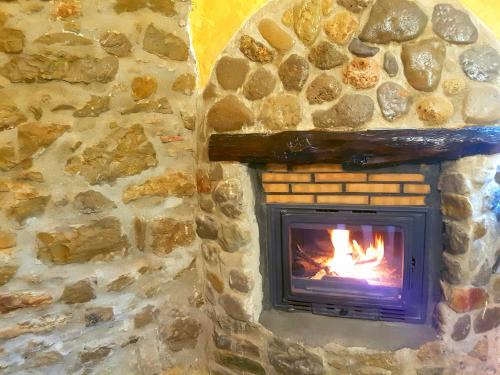 Chert House | Casa con jacuzzi la olivera