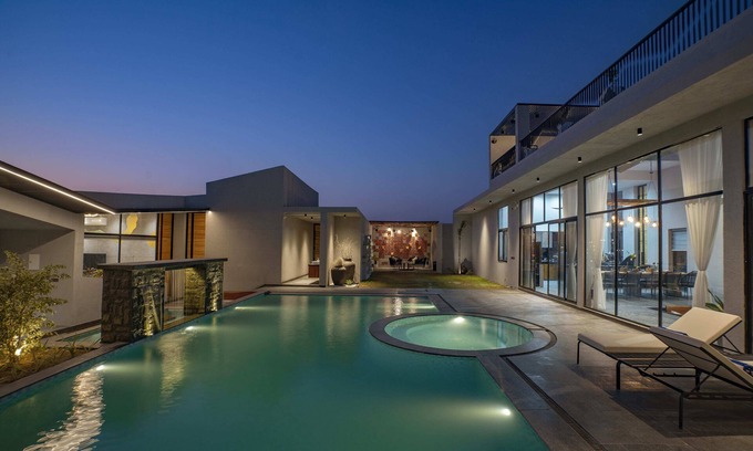 Jodhpur Villa | Casa Concreto: Luxury Concrete Villa-Heated Pool -Jodhpur-Rajasthan