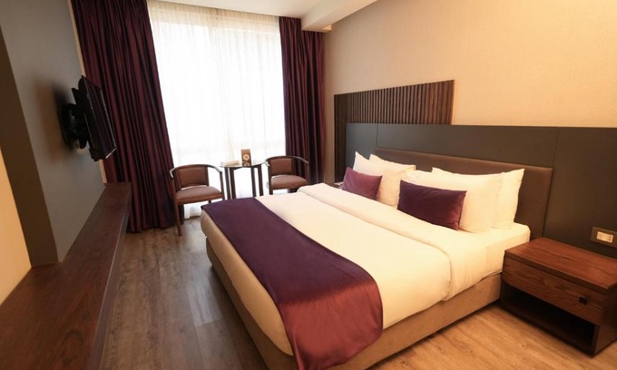 Hamra Hotel | Casa D'or Hotel