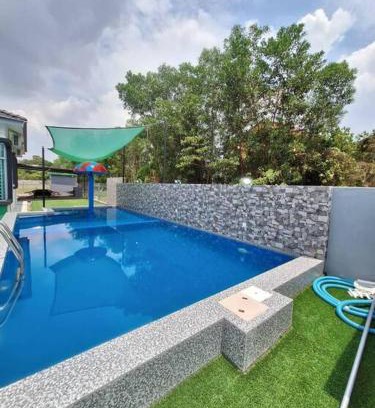 Durian Tunggal Villa | Casa D'Villa Homestay Private Pool Melaka