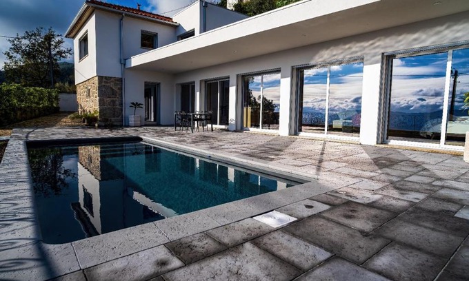 Bico Villa | Casa da Montanha - Grupo Casas Vale do Lima