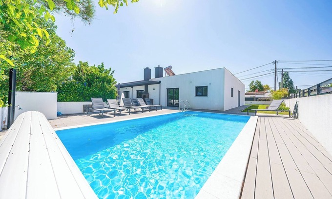 Sao Lourenco Ski Chalet | Casa das Palmeiras