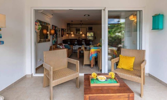 Sint Michiel Apartment | Casa de Arte - Triple tree 2 @ Bluebay