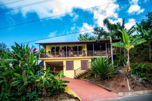 Espino House | Casa de Campo Vista Hermosa