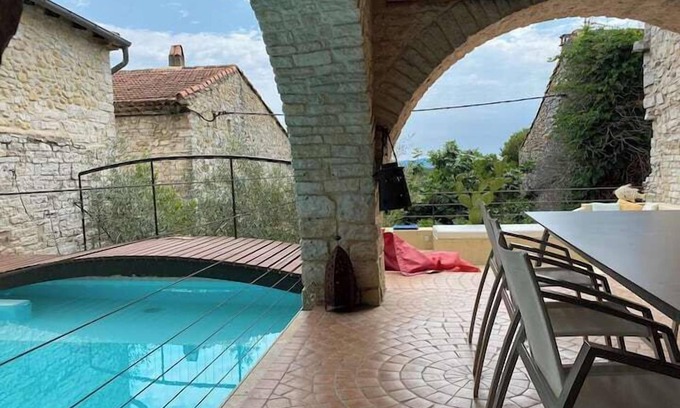 Vezenobres House | Casa de la felicida in the heart of the village
