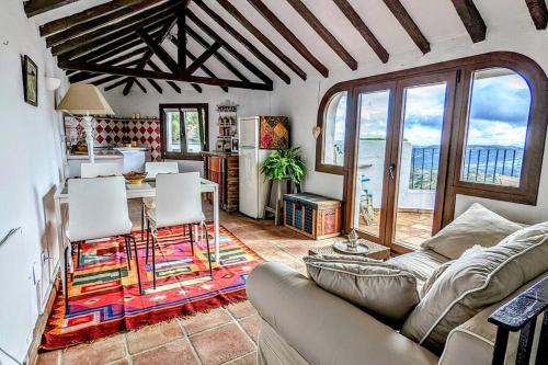 Casares House | Casa de Luz