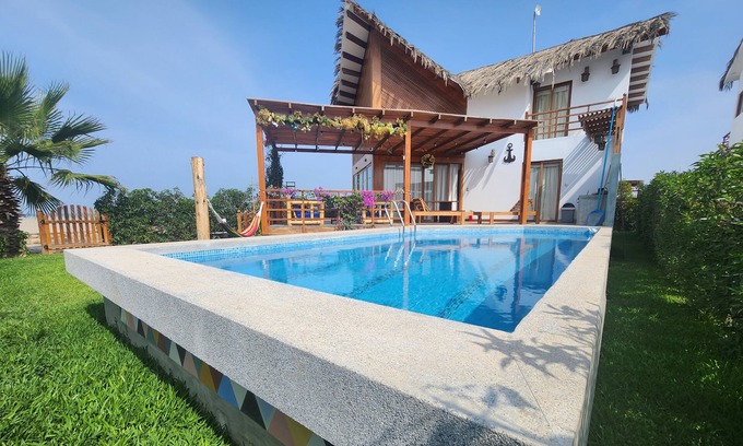 Chincha Baja House | Casa de Playa Marina Mar, Beach House Marine Sea, Chincha Baja.