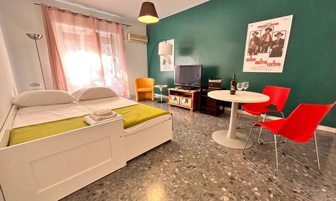 Quartiere XXIV Don Bosco Apartment | Casa Degli Anni '70