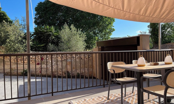 Ardenya House | Casa del Camí, Rural House 14 min away from the Beach, Calma i Pedra group