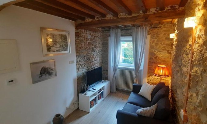 Pietrasanta House | Casa del nonno Gino