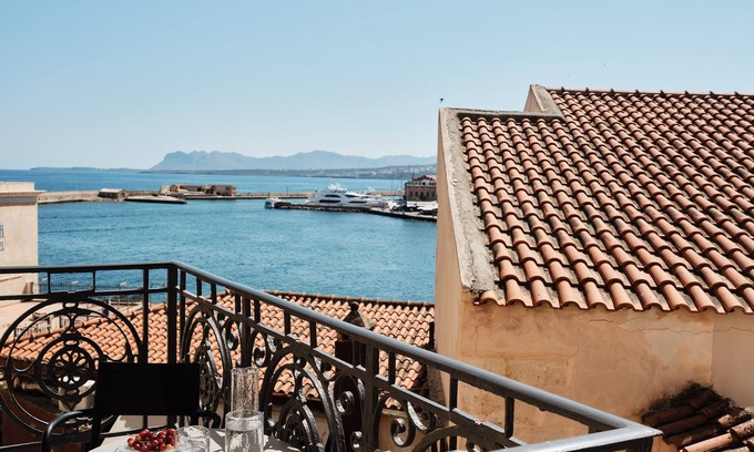 Old Town Hotel | Casa Delfino Hotel & Spa