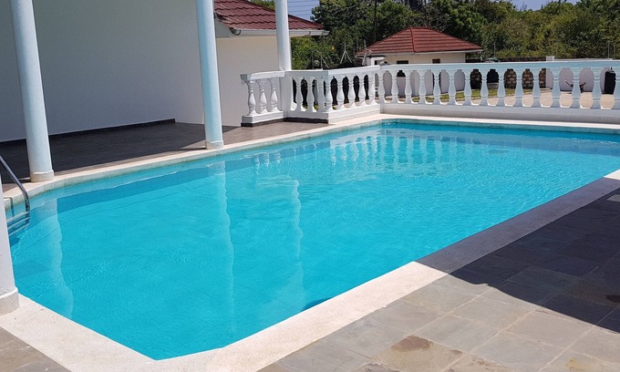 Diani Beach Villa | Casa Desqua luxury residence