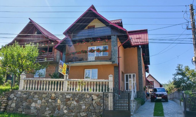 Oestii Paminteni House | Casa Diana-Maria