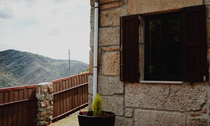 Merufe House | Casa Do Ferreiro - Stay Sistelo