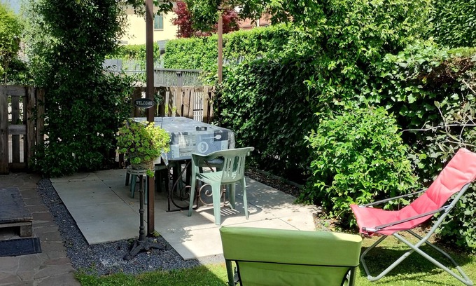 Grumello Del Piano House | Casa Dori, with garden, sleeps 4/5, near the city center, airport