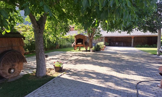 Braganca House | Casa dos Avós - Holiday Home