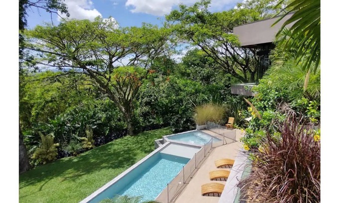 Pereira House | Casa en el Samán