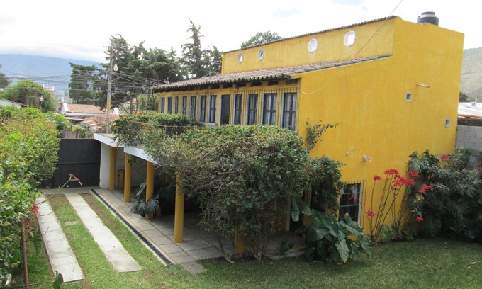 Jocotenango House | Casa en el Valle de Antigua