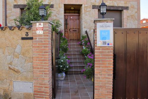 Candeleda House | Casa Entre Rosales