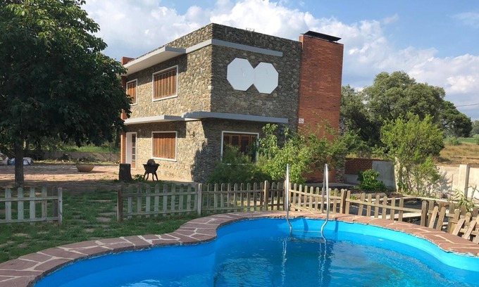 Palau-solita i Plegamans Cottage | Casa L'Avi