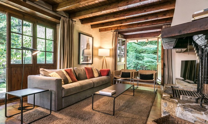 Arties House | Casa Es Pletieus Cozy mountain house for 8 people in Arties