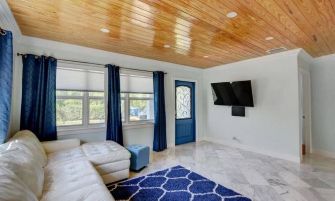 Sunshine Park House | Casa Flamingo