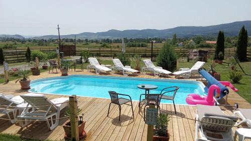 Siculeni House | Casa Genesini