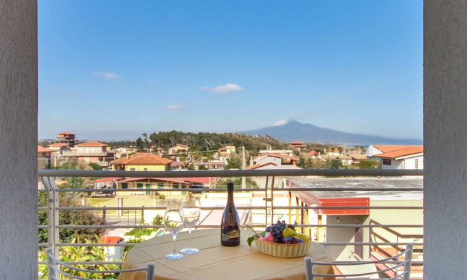 Agnone Bagni Apartment | Casa Golf a 200m From The Sea, Augusta, Italy