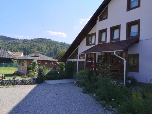 Vama House | Casa Gotika