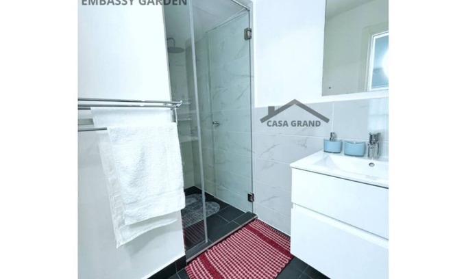 Accra Apartment | Casa Grand one-bedroom duplex apartment