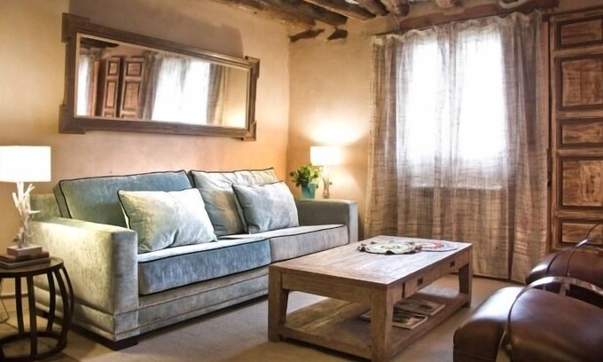Navalsaz Cottage | Casa Grande y Alta, beautiful houses in combination for up to 30 people.