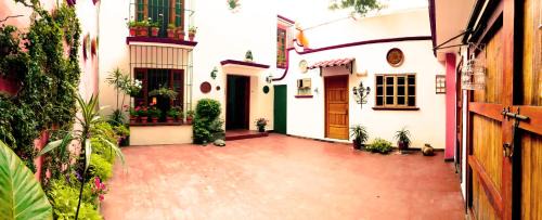 Del Carmen Bed & Breakfast | Casa Jacinta Guest House
