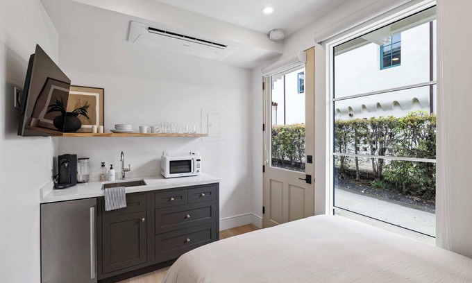 Laguna Apartment | Casa Jardin