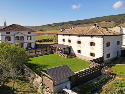Cendea de Olza House | Casa Larriz