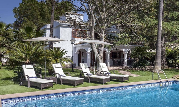 Serra Apartment | CASA LATEL (Villa with pool and garden)