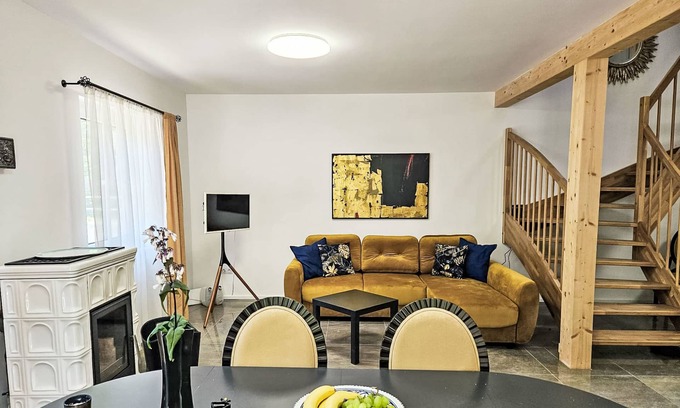 Zlate Hory House | Casa Lenka by Interhome