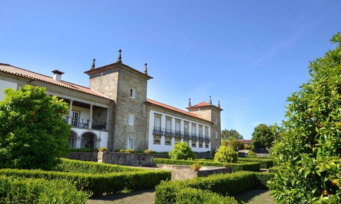 Cossourado Villa | Casa Ligia - Ten Bedroom Villa, Sleeps 23