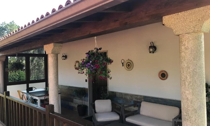 Frixe House | Casa Louro