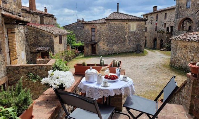 Castello di Tocchi Apartment | Casa Lucia